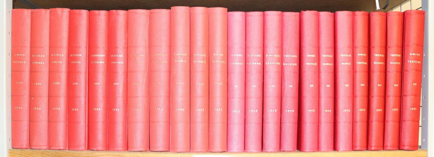 Große Abbildung Nr.2: 144-826 Textiles Suisses.: (Mode und Trachten, Schweiz)