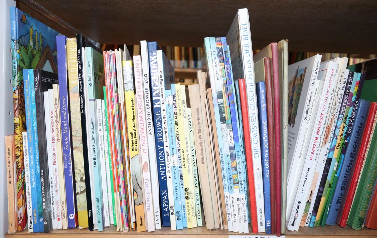 Große Abbildung Nr.7: 144-877 Konvolut: (Kinder- und Jugendbücher)