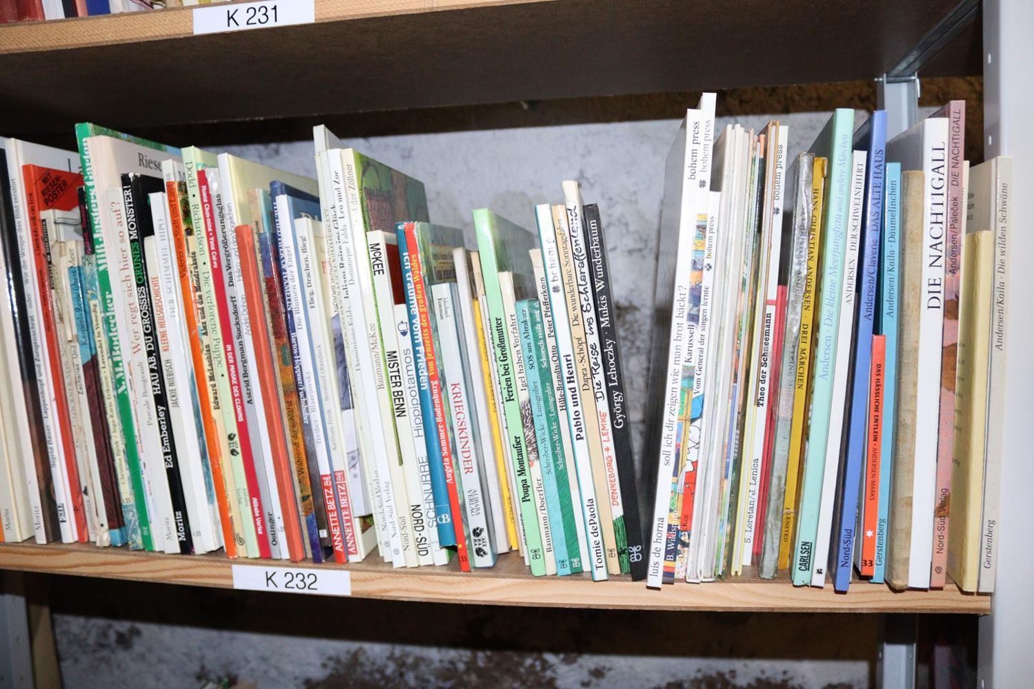Große Abbildung Nr.13: 144-878 Konvolut: (Kinder- und Jugendbücher)