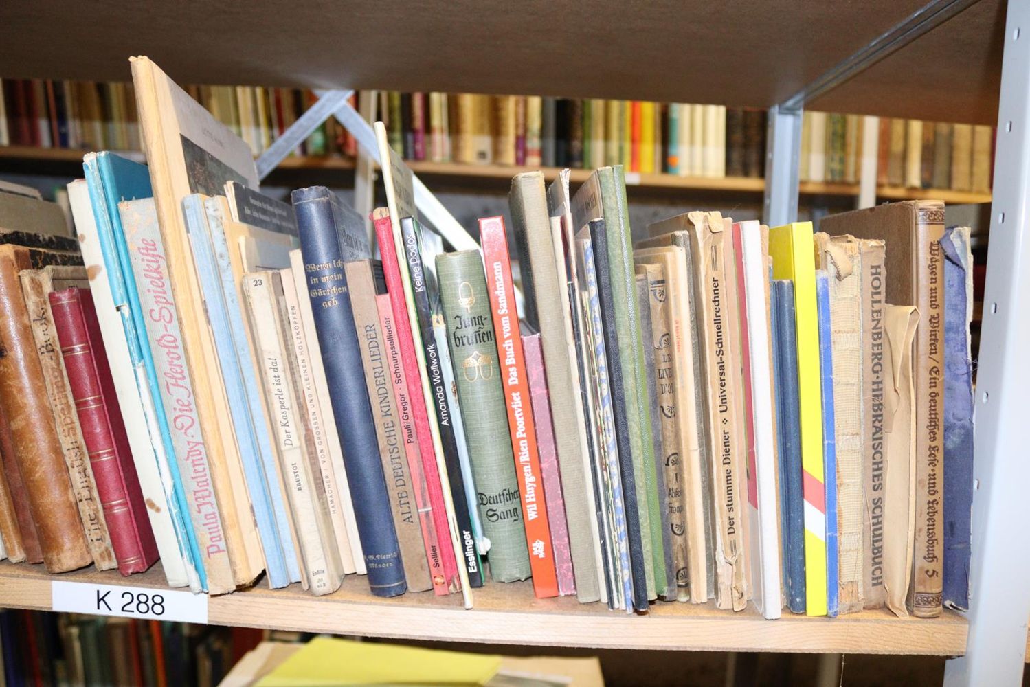 Große Abbildung Nr.34: 144-878 Konvolut: (Kinder- und Jugendbücher)