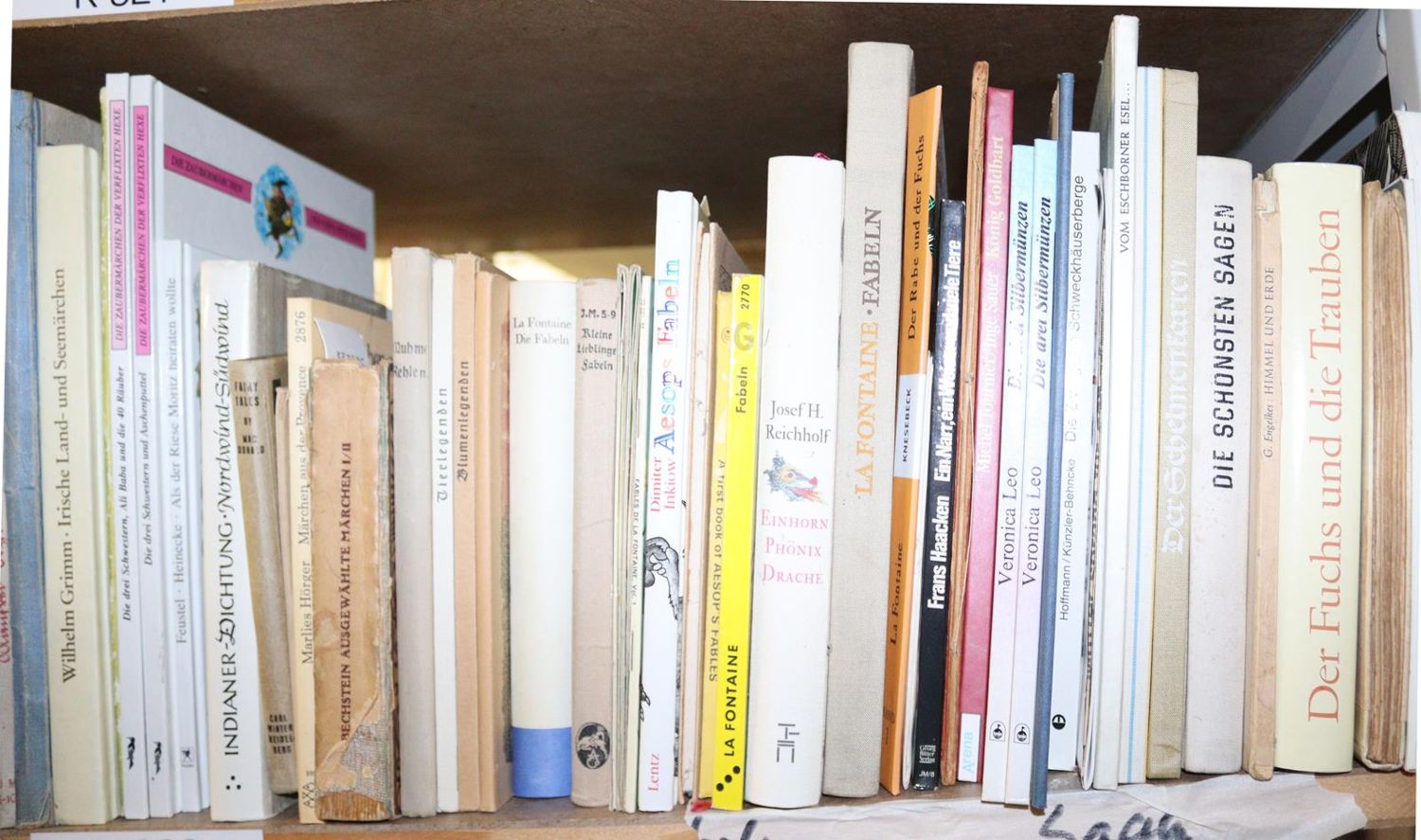 Große Abbildung Nr.18: 144-880 Konvolut: (Kinder- und Jugendbücher)