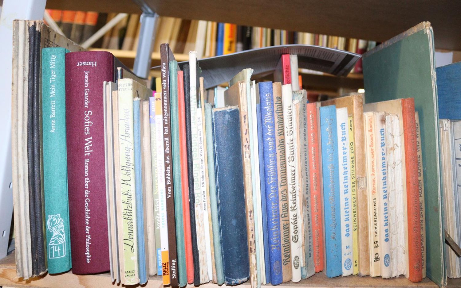 Große Abbildung Nr.21: 144-880 Konvolut: (Kinder- und Jugendbücher)