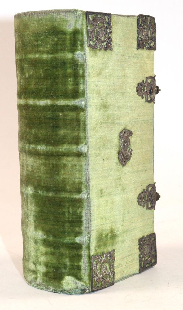 Große Abbildung Nr.1: 144-980 Grüner Samteinband: (Einband)