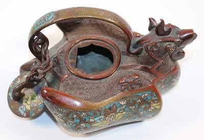 Bild Nr.13: 144-2453 China Bronzekanne: (Asiatika)