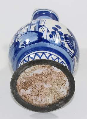 Bild Nr.3: 144-2595 Enghalskrug,: (Porzellan u. Keramik)