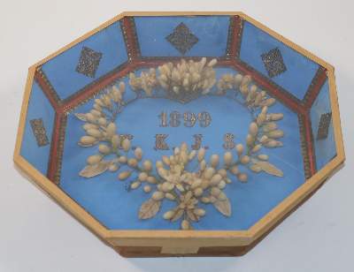 Bild Nr.2: 144-2631 Klosterarbeiten: (Religiöse Volkskunst)