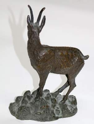 Bild Nr.2: 144-2689 Gemse, Bronze: (Skulpturen - Plastiken)