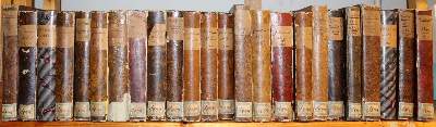 Bild Nr.2: 144-321 Gerichtssaal, Der.: (Jus der Bibliothek v. Prof. Thomas Würtenberger, Juridica und Kriminologie)