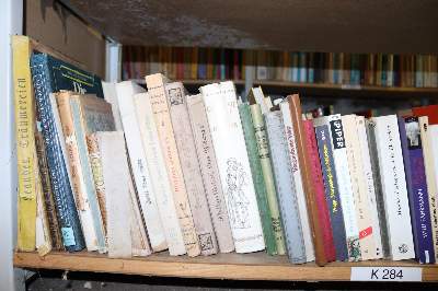 Bild Nr.27: 144-878 Konvolut: (Kinder- und Jugendbücher)