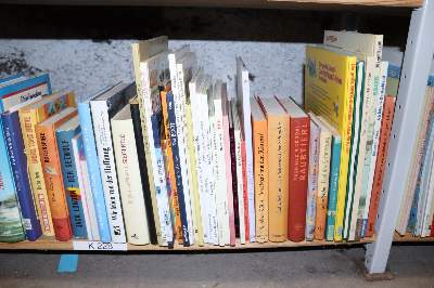 Bild Nr.7: 144-878 Konvolut: (Kinder- und Jugendbücher)