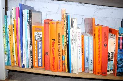 Bild Nr.7: 144-879 Konvolut: (Kinder- und Jugendbücher)