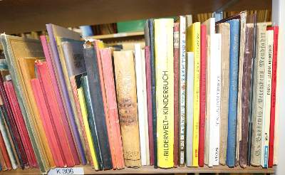 Bild Nr.12: 144-882 Konvolut: (Kinder- und Jugendbücher)