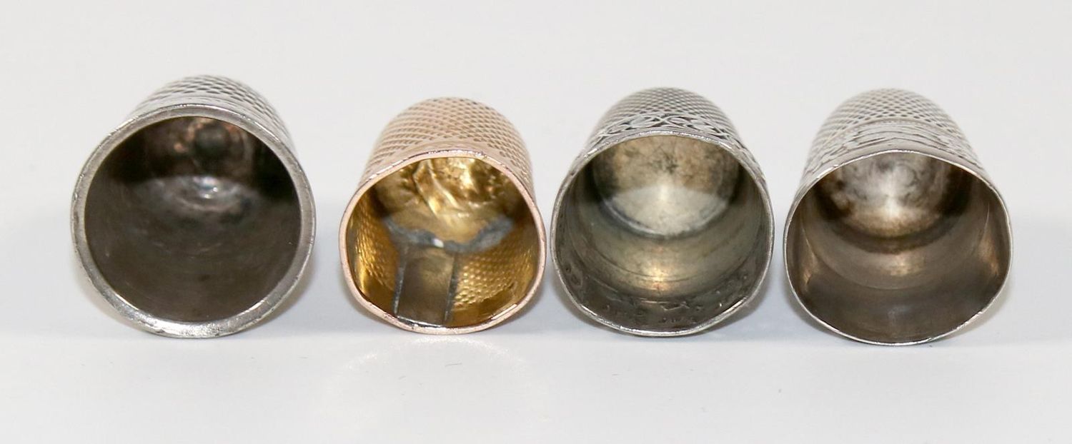 Große Abbildung Nr.3: 145-2196 Fingerhüte Gold: (Varia)