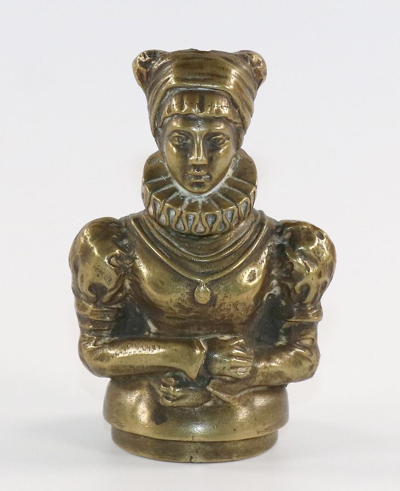 Zegel met buste van een historisch geklede dame met kraag en hoofddeksel