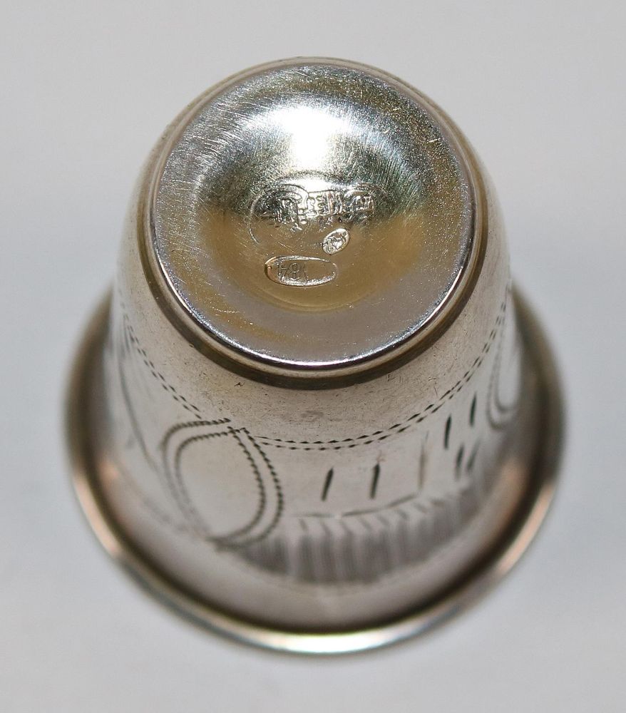 Große Abbildung Nr.3: 145-2681 Warschau Vodkabecher: (Silber)