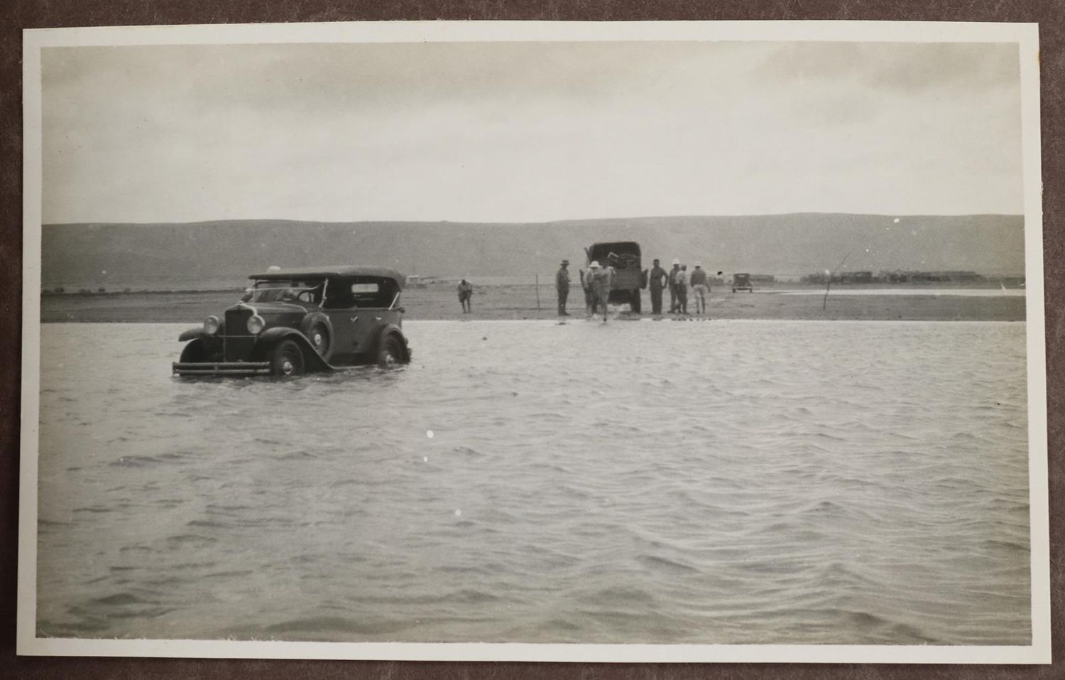 Große Abbildung Nr.3: 145-2753 Eritrea.: (Afrika, Automobil)
