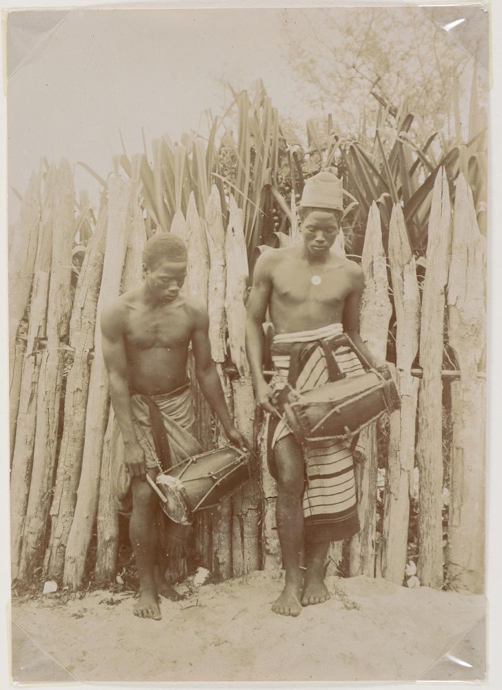 Große Abbildung Nr.1: 145-2958 Madagaskar.: (Photografs)