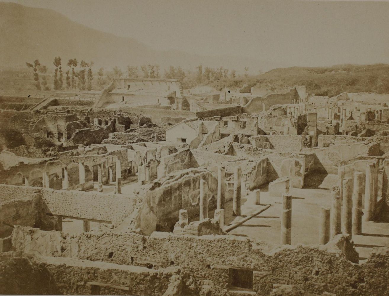 Große Abbildung Nr.4: 145-610 Dyer,T.: (Archäologie)