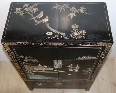 Bild Nr.3: 145-2394 China Kabinettschränkchen: (Asiatika)