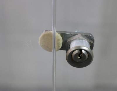 Bild Nr.23: 145-2482 Vitrinen.: (Möbel)