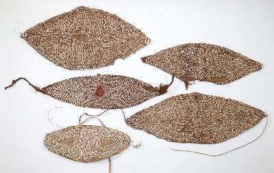 Bild Nr.1: 145-2526 Nassa Muschelornamente: (Ozeanien)