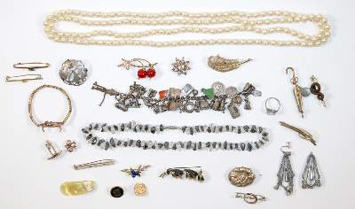 Bild Nr.1: 145-2650 Schmucksammlung.: (Schmuck)
