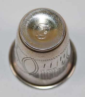 Bild Nr.3: 145-2681 Warschau Vodkabecher: (Silber)