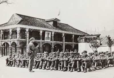 Bild Nr.1: 145-2795 Soldaten: (China)