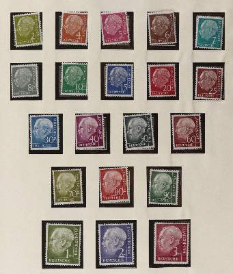 Bild Nr.4: 145-496 Briefmarken.: (Philatelie)